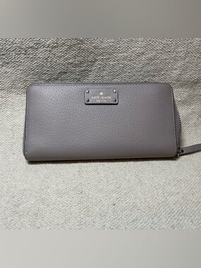Kate Spade Accordion Wallet Zip Around Grey - great condition